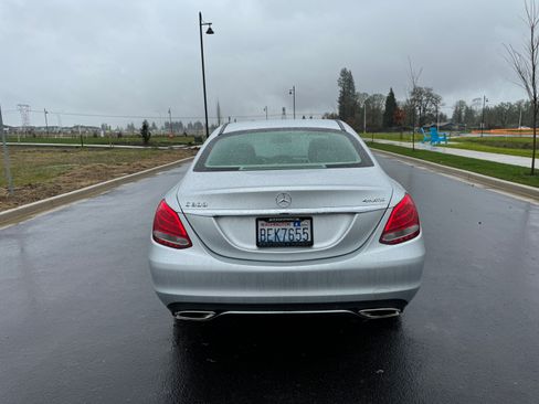 Used 2015 Mercedes-Benz C 300 C 300 4MATIC Sedan 4D image 8