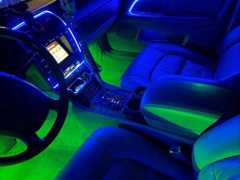 Used 1999 Lexus LS 400 image 4