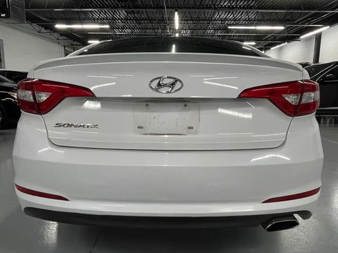 Used 2015 Hyundai Sonata SE image 6
