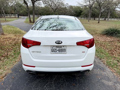 Used 2013 Kia Optima LX image 5
