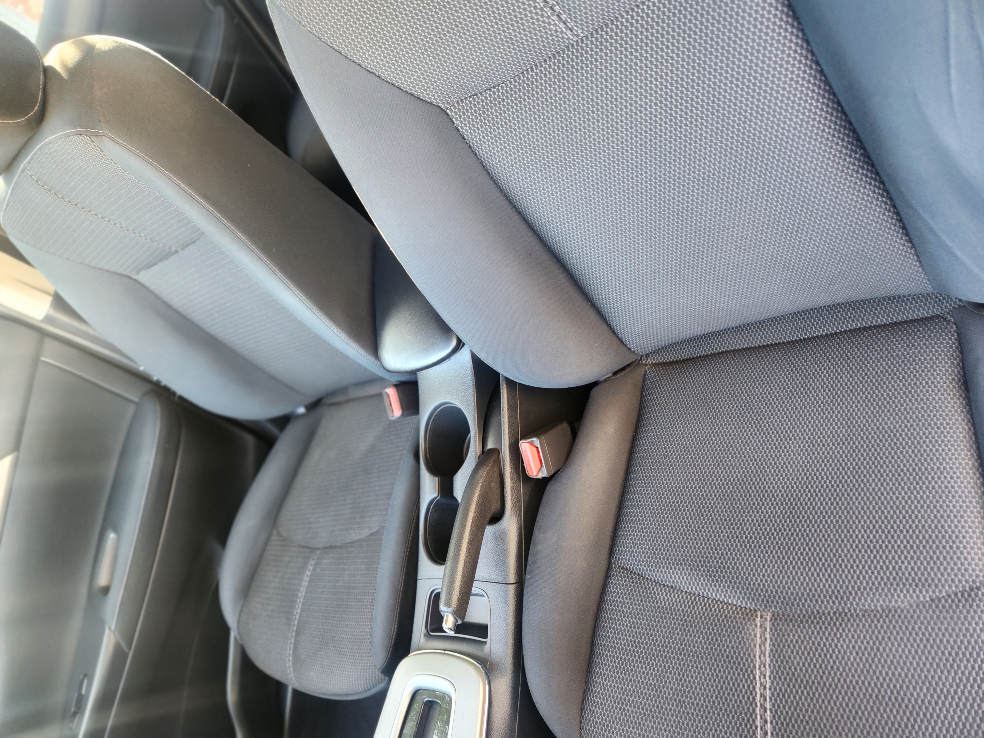 Used 2015 Nissan Sentra S FWD image 2