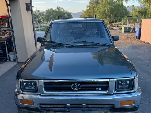 Used 1992 Toyota Pickup SR5 AWD/4WD image 5