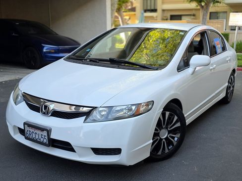 Used 2011 Honda Civic LX image 1