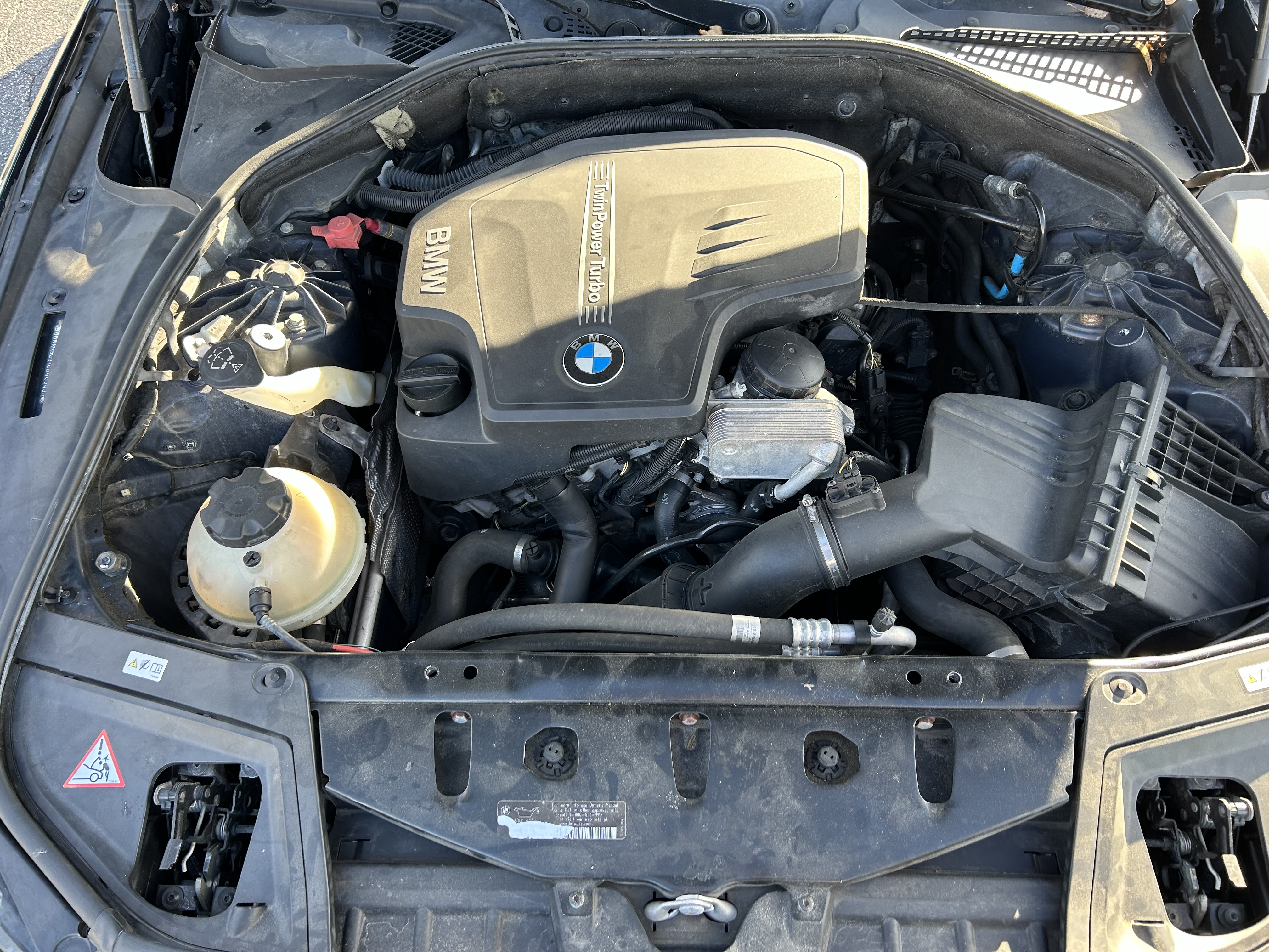 Used 2012 BMW 528i xDrive Sedan AWD/4WD image 6