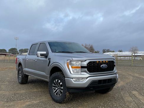 Used 2021 Ford F150 XL w/ STX Appearance Package image 5