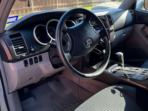 Used 2007 Toyota 4Runner Sport image 22