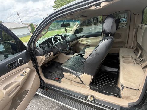 Used 2006 Toyota Tacoma 4x4 Access Cab w/ SR5 Pkg #2 image 10
