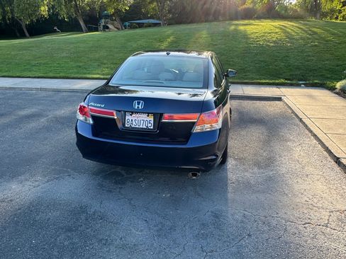 Used 2012 Honda Accord EX-L image 11
