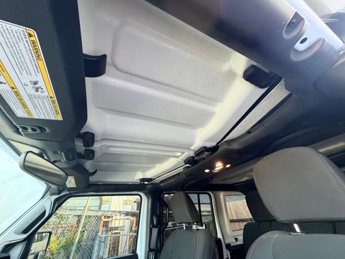 Used 2021 Jeep Wrangler Unlimited Sport image 14