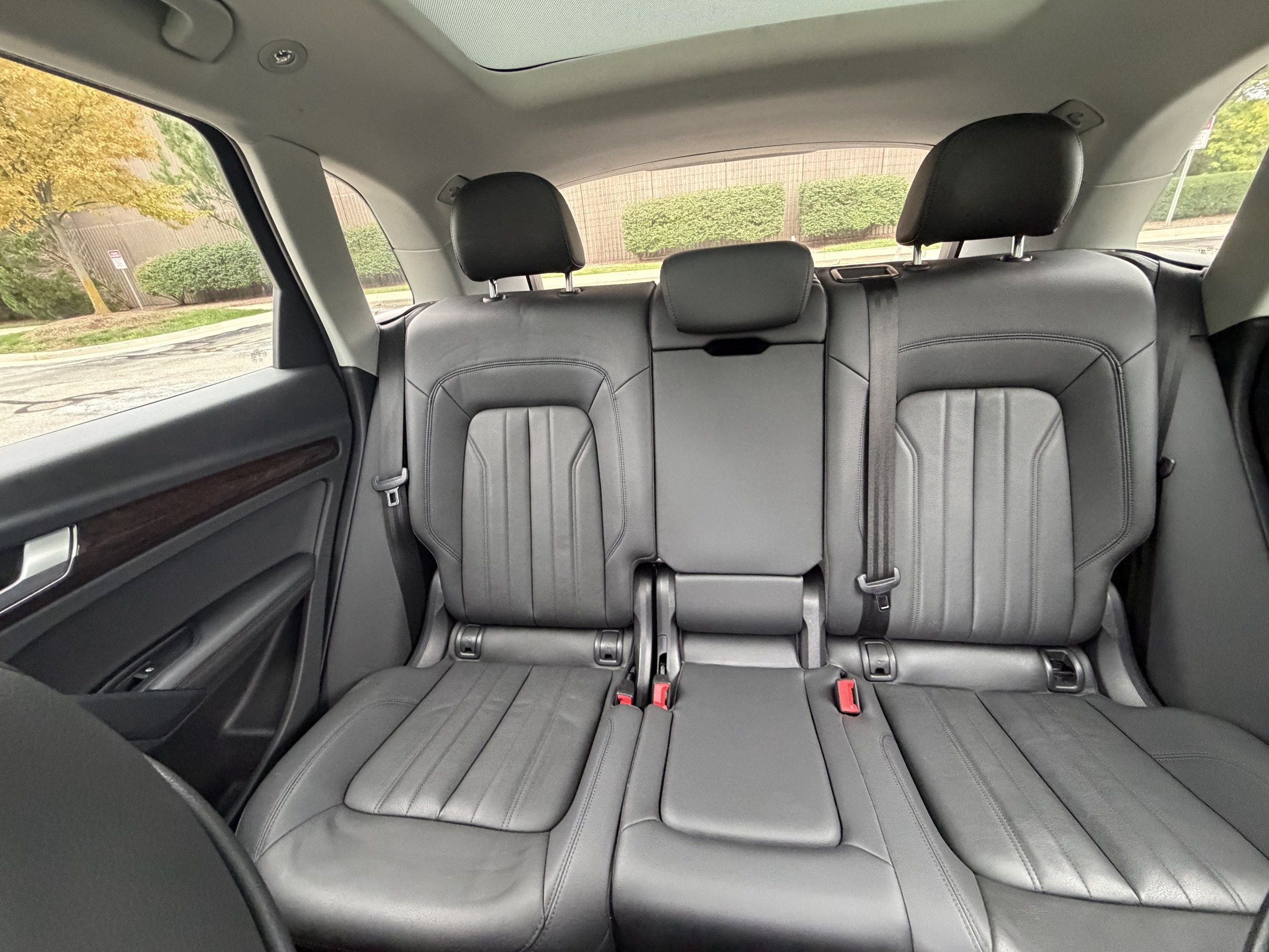 Used 2020 Audi Q5 2.0T Premium Plus w/ Premium Plus Package AWD/4WD image 15