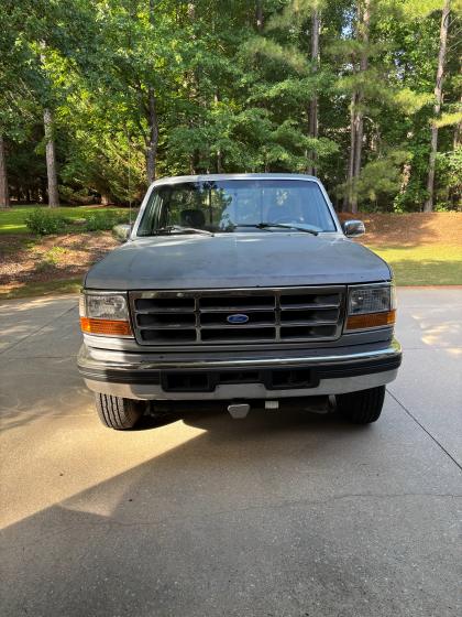 Used 1995 Ford F250 2WD Regular Cab image 1