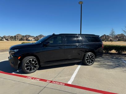 Used 2022 Chevrolet Suburban RST w/ Luxury Package