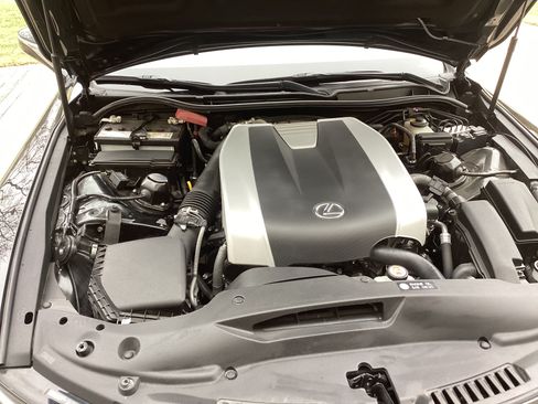 Used 2023 Lexus IS 350 F Sport image 12