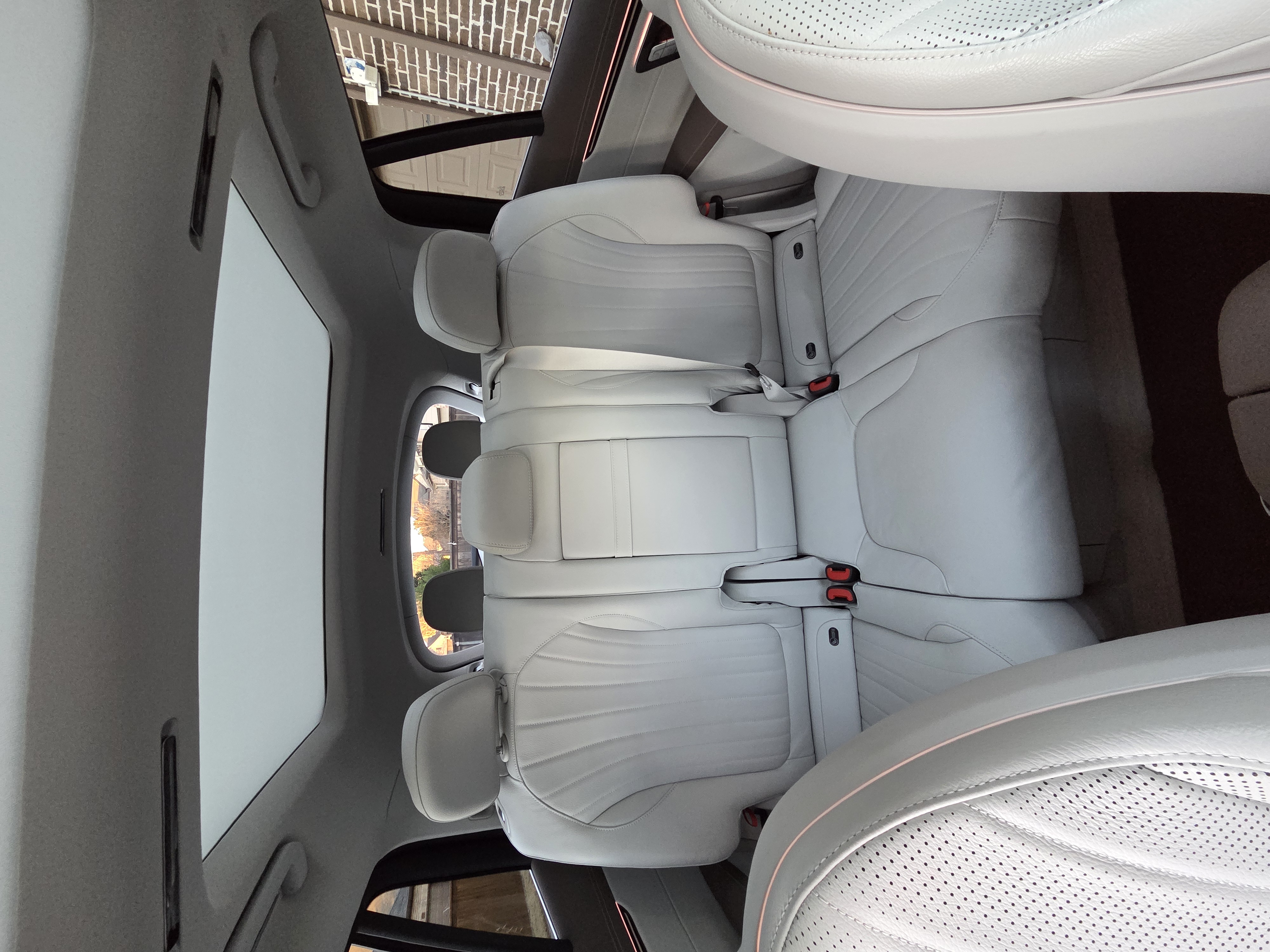 Used 2023 Mercedes-Benz EQS 450+ SUV image 17