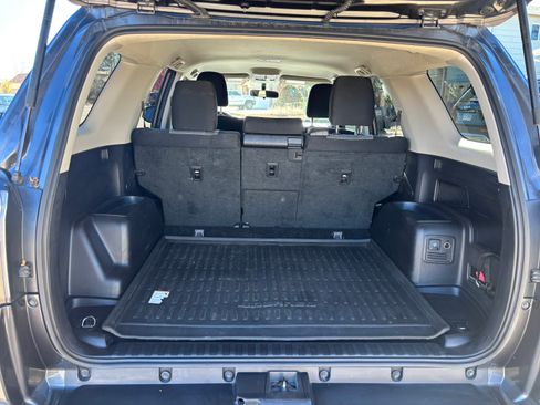 Used 2017 Toyota 4Runner SR5 image 11