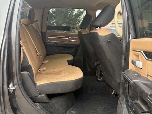 Used 2019 RAM 2500 Big Horn image 6