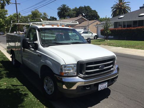 Used 2002 Ford F350 2WD Regular Cab Super Duty image 13