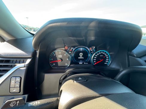 Used 2017 Chevrolet Tahoe LT w/ LT Signature Package image 6