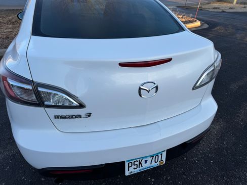 Used 2011 MAZDA MAZDA3 i Touring image 17