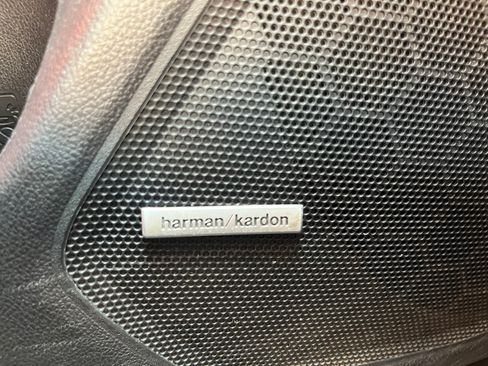 Used 2017 Subaru Legacy 2.5i Limited image 14