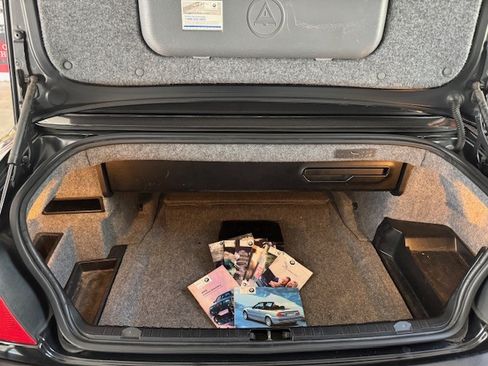 Used 2005 BMW 330Ci 330Ci Convertible 2D image 13