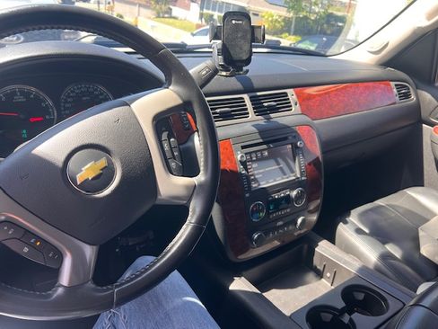 Used 2012 Chevrolet Tahoe LT image 4