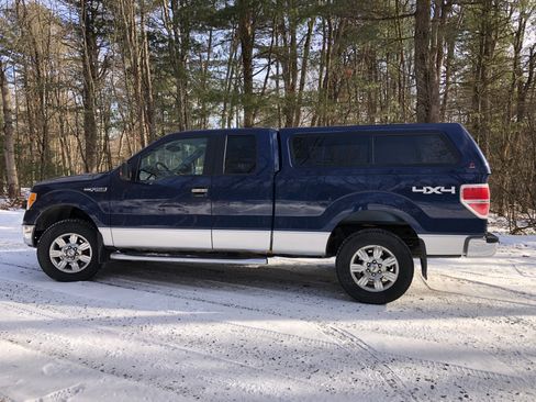 Used 2010 Ford F150 XLT image 5