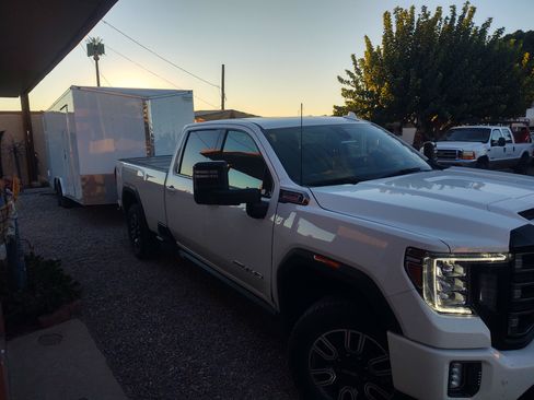 Used 2022 GMC Sierra 3500 AT4 w/ AT4 Preferred Package image 13