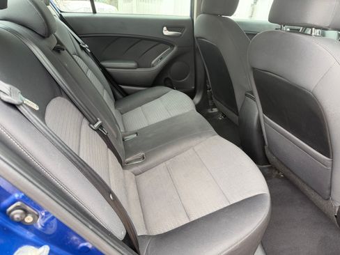 Used 2017 Kia Forte LX w/ LX Popular Package FWD image 10