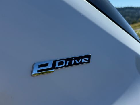 Used 2018 BMW X5 xDrive40e AWD/4WD image 10