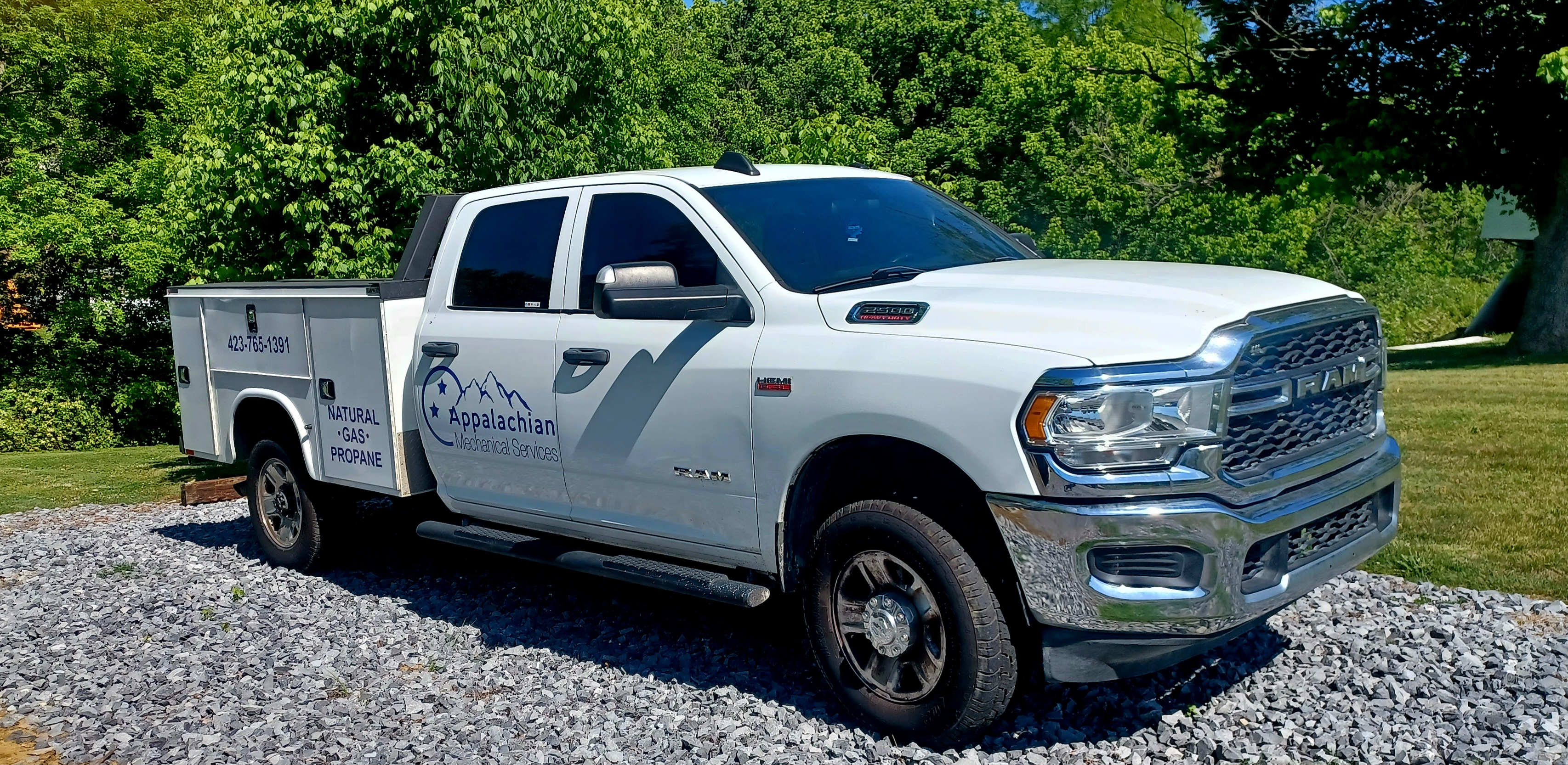 Used 2022 RAM 2500 Tradesman w/ Chrome Appearance Group AWD/4WD image 1