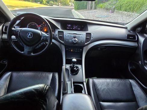 Used 2010 Acura TSX Sedan FWD image 13