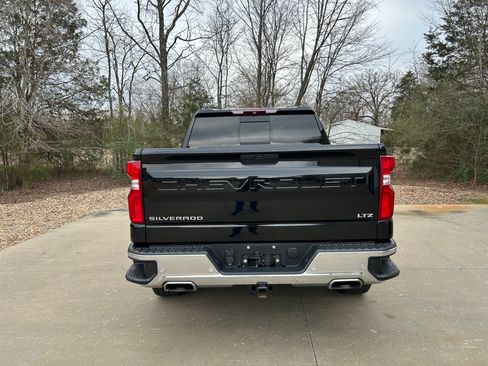 Used 2019 Chevrolet Silverado 1500 LTZ image 5