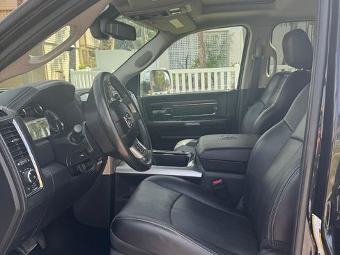 Used 2018 RAM 3500 Laramie AWD/4WD image 10