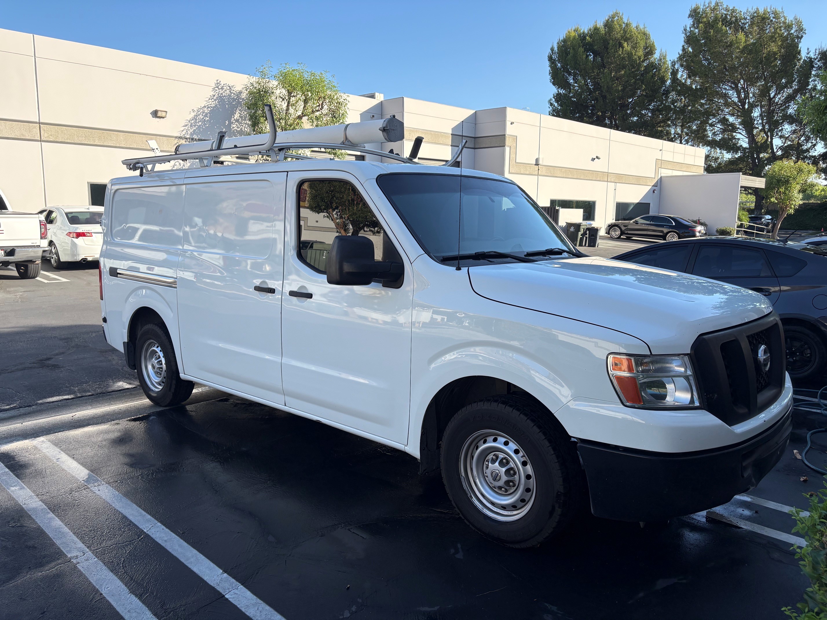 Used 2018 Nissan NV 2500 S RWD image 6