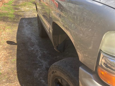 Used 2002 Chevrolet Tahoe LT image 11