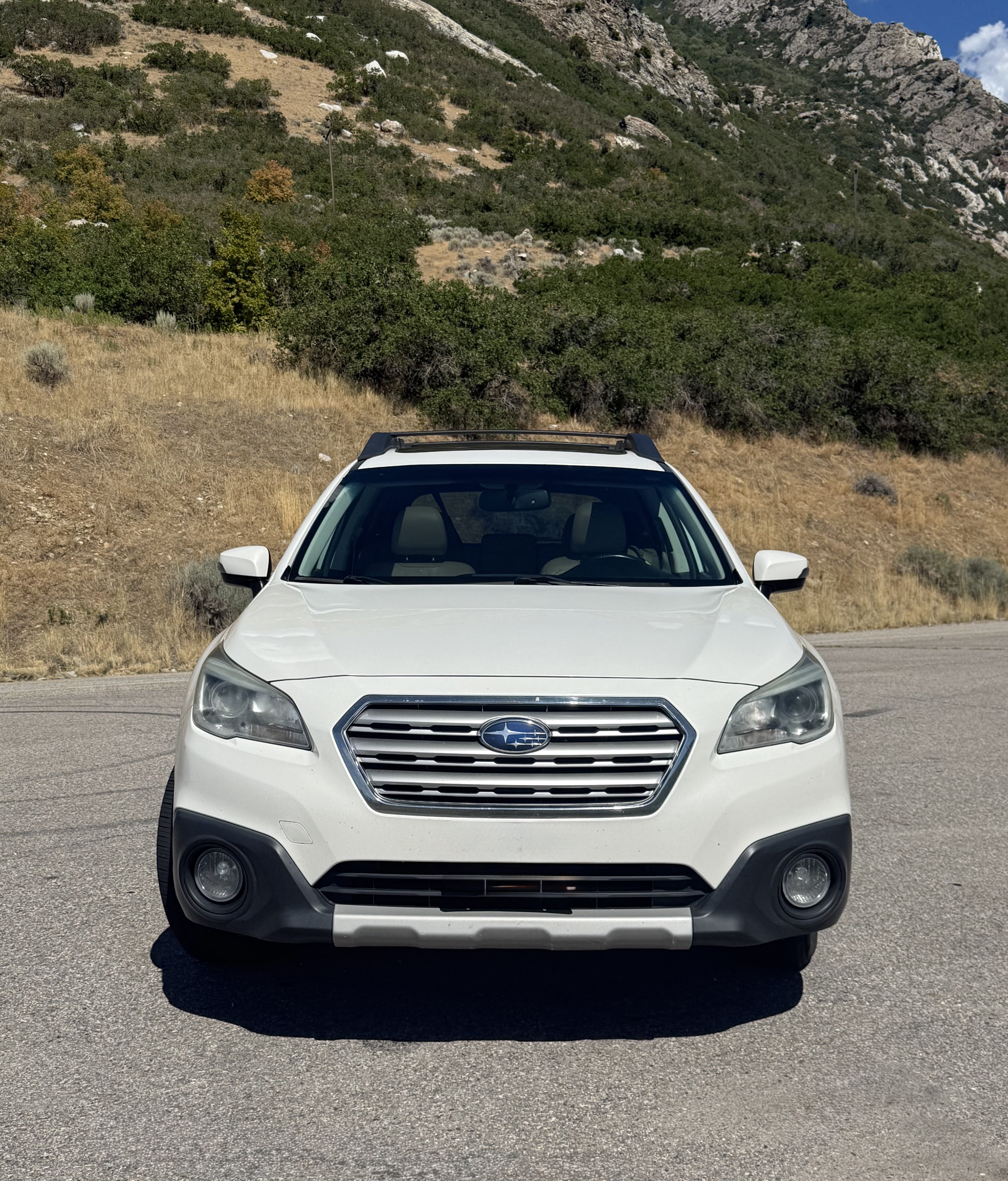 Used 2015 Subaru Outback 2.5i Limited AWD/4WD image 2