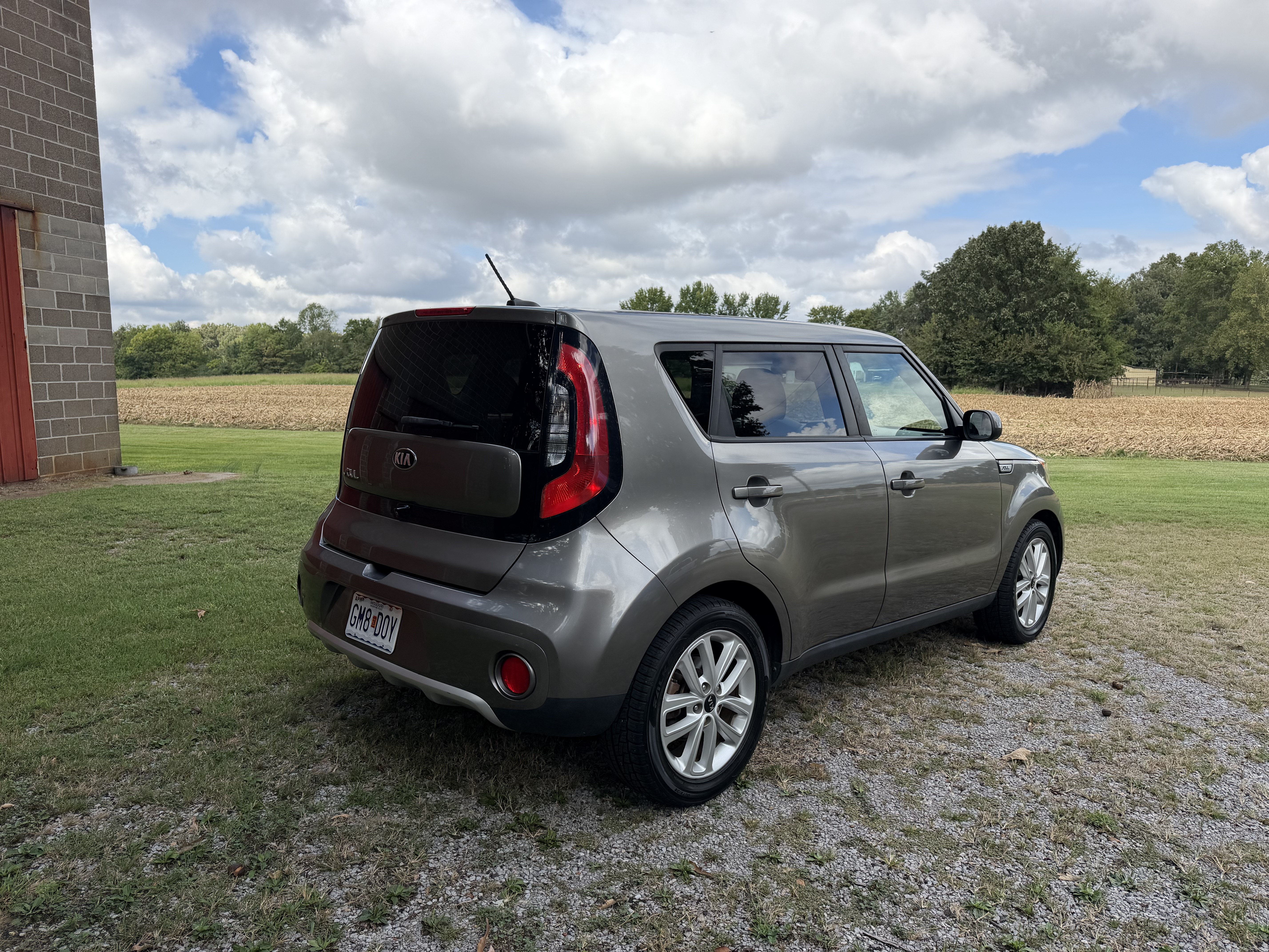 Used 2018 Kia Soul + FWD image 1