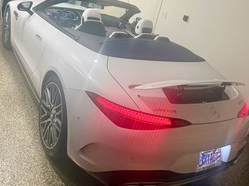 Used 2026 Mercedes-Benz SL 55 AMG 4MATIC image 16