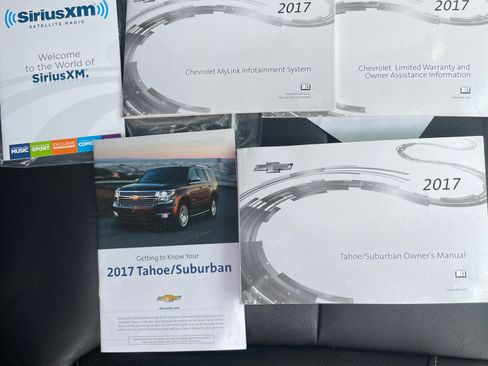 Used 2017 Chevrolet Suburban LT image 35