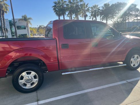 Used 2010 Ford F150 XLT image 13