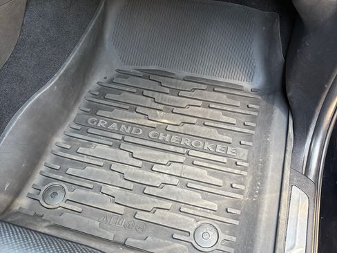 Used 2021 Jeep Grand Cherokee Limited w/ Quick Order Package 28K 80th image 20