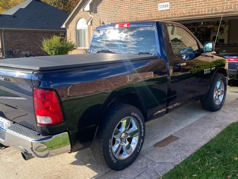 Used 2014 RAM 1500 Big Horn image 4