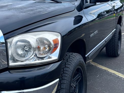 Used 2007 Dodge Ram 1500 Truck SLT w/ Sound & Secure Value Group AWD/4WD image 2