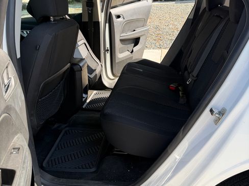 Used 2013 Chevrolet Equinox LT FWD image 9