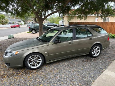 Used 2006 Saab 9-5 2.3T FWD image 2