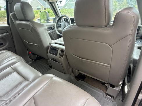 Used 2007 Chevrolet Silverado 3500 LT w/ Heavy-Duty Power Package AWD/4WD image 20