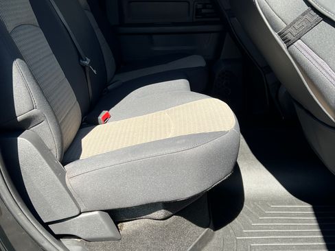 Used 2012 RAM 2500 ST w/ Chrome Appearance Group AWD/4WD image 22