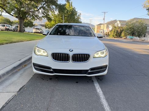 Used 2014 BMW 528i xDrive Sedan AWD/4WD image 11