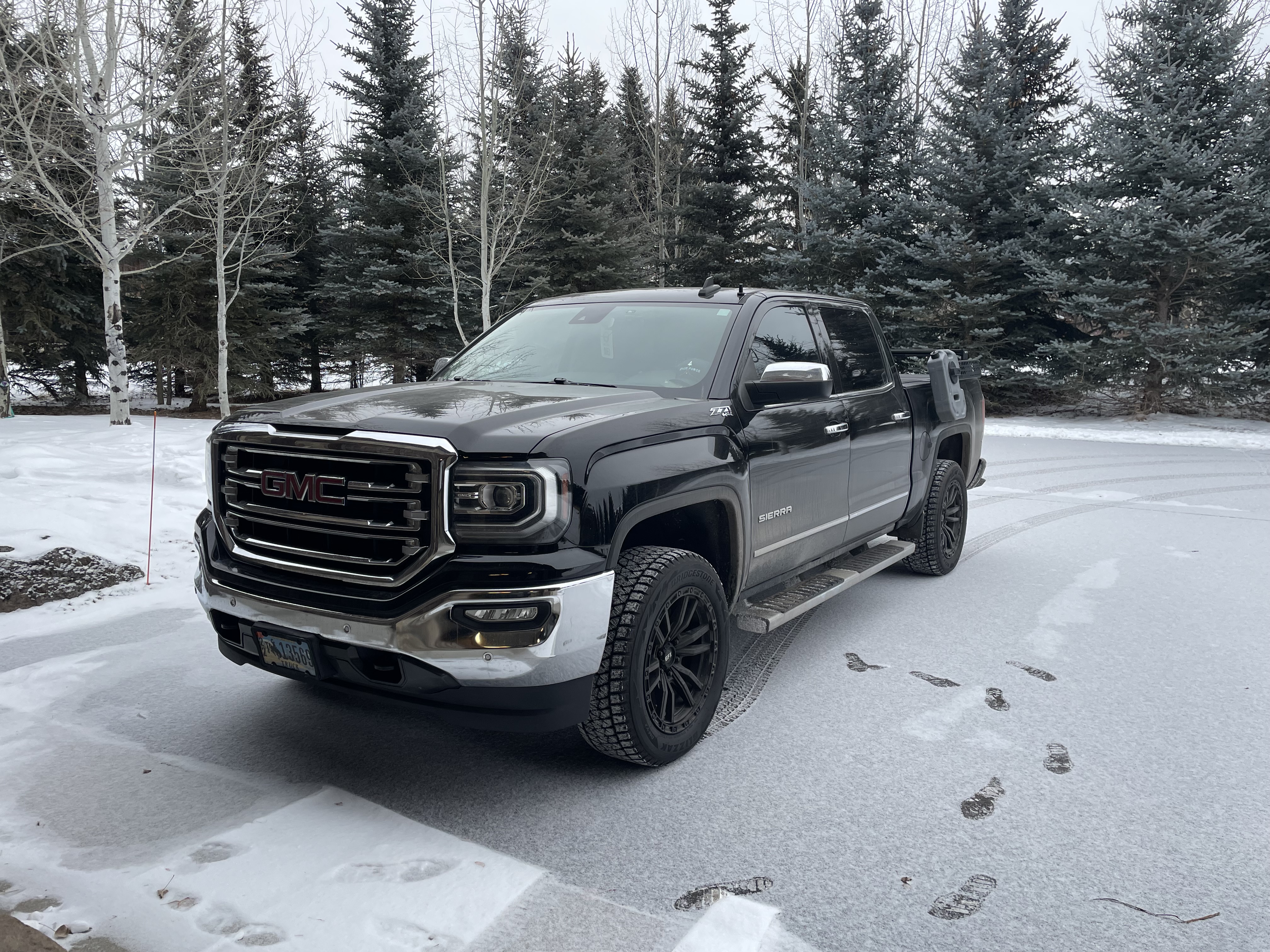 Used 2017 GMC Sierra 1500 SLT AWD/4WD image 8